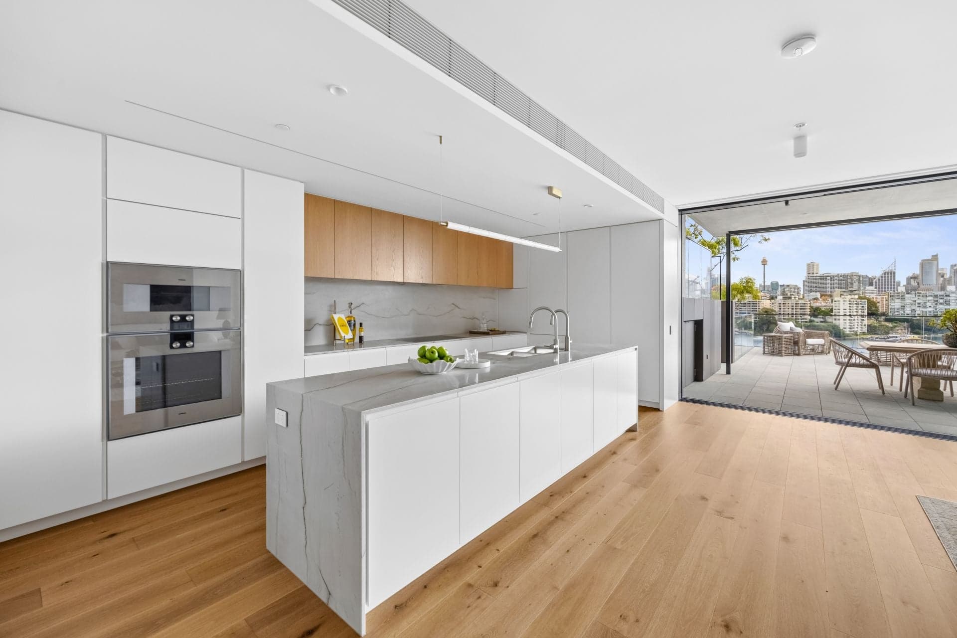 3/22 Yarranabbe Road Darling Point NSW, Darling Point - Thumbnail 3