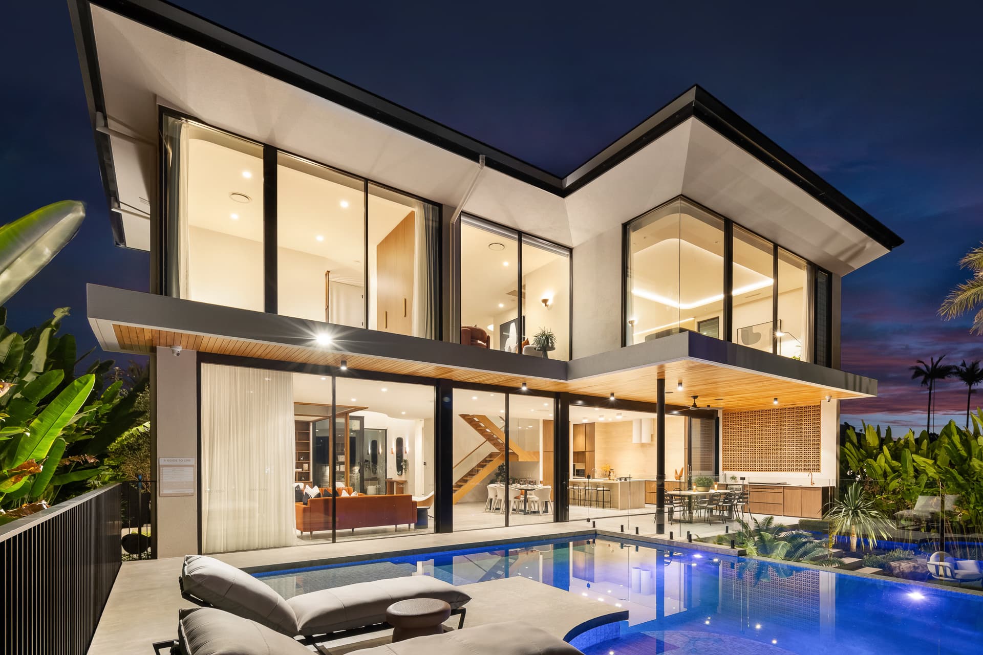 5 Monte Vista Court, Broadbeach Waters, QLD, 4218, Broadbeach Waters - Thumbnail 4