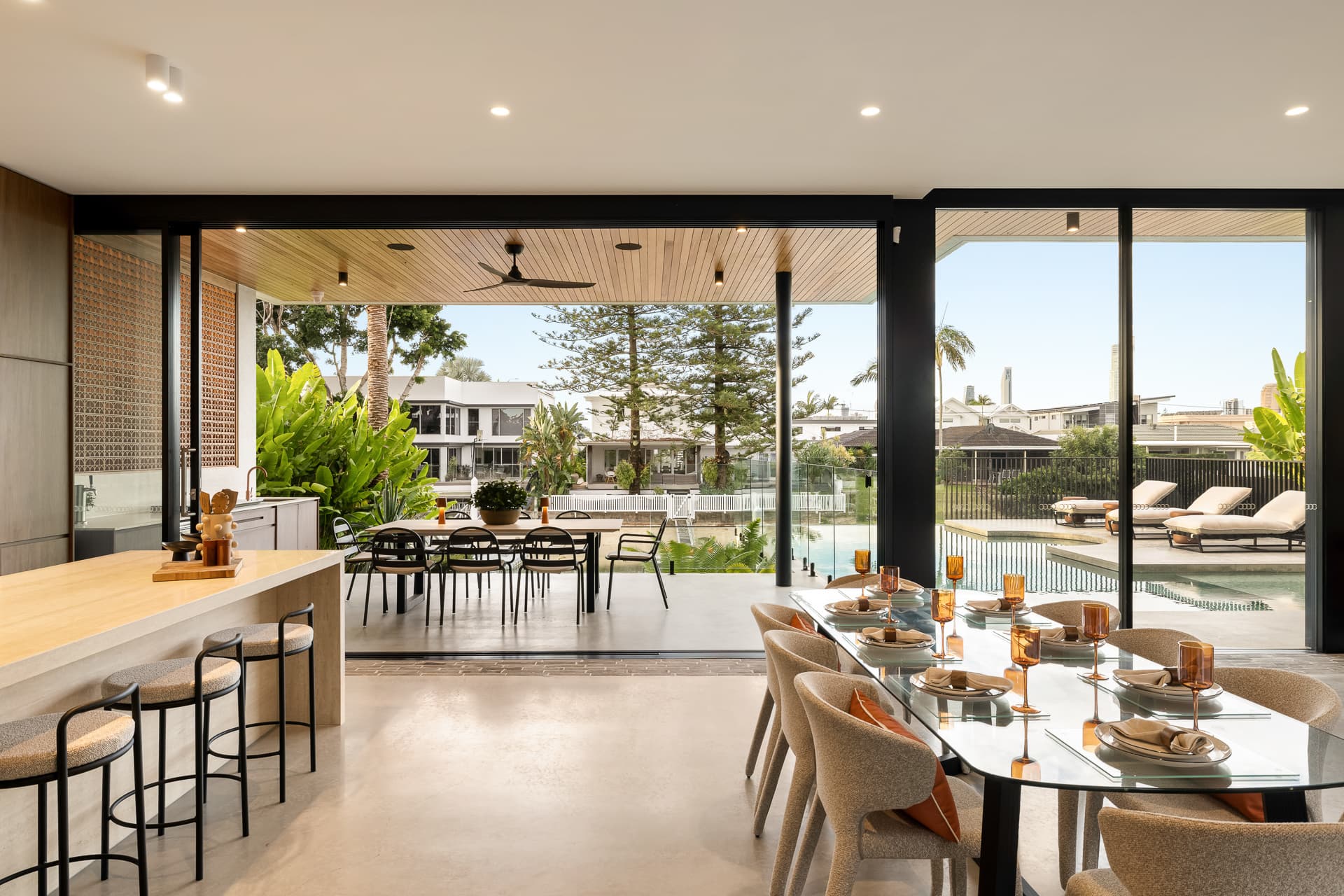 5 Monte Vista Court, Broadbeach Waters, QLD, 4218, Broadbeach Waters - Thumbnail 5