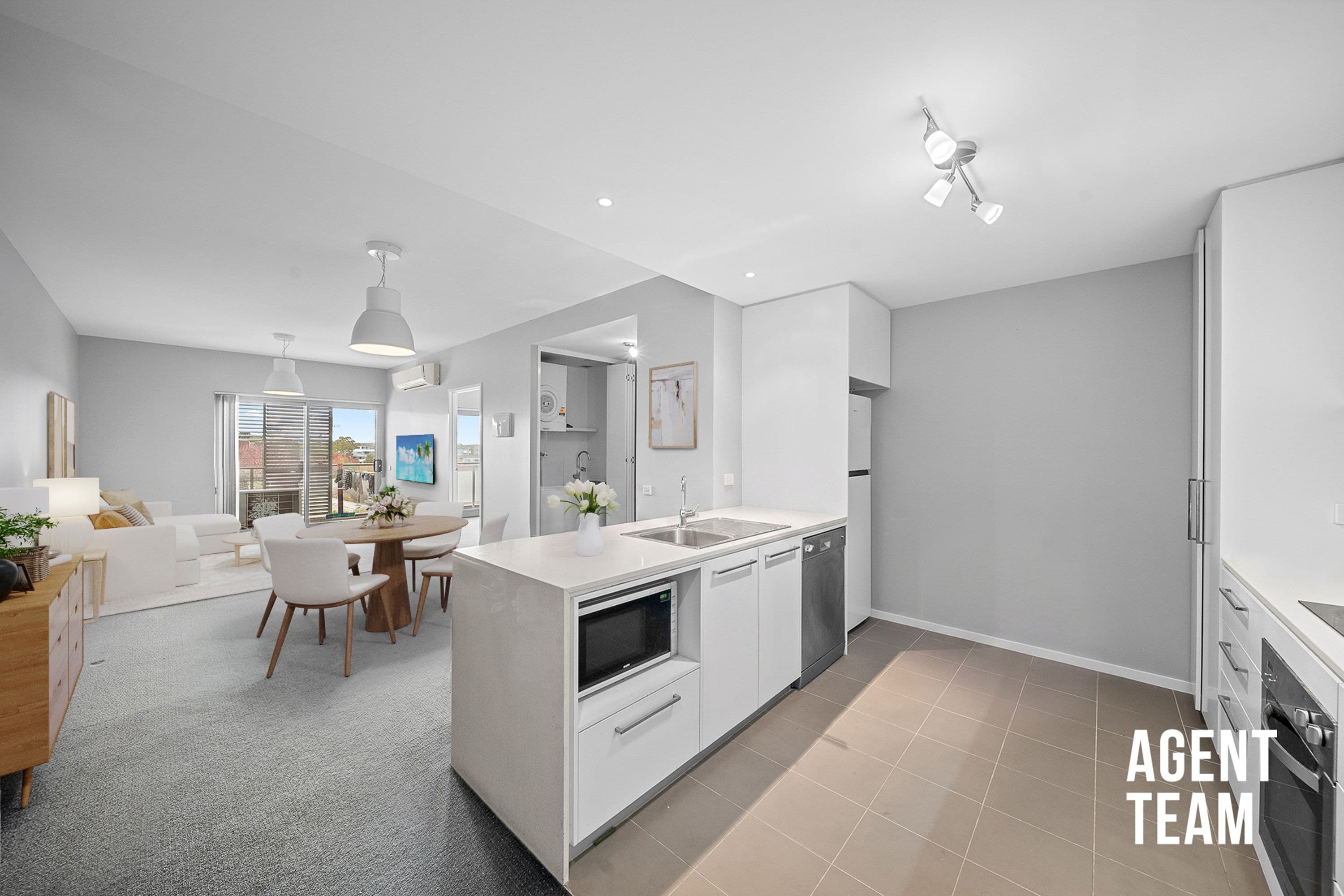 373 Southern Cross Drive, Holt - Thumbnail 6
