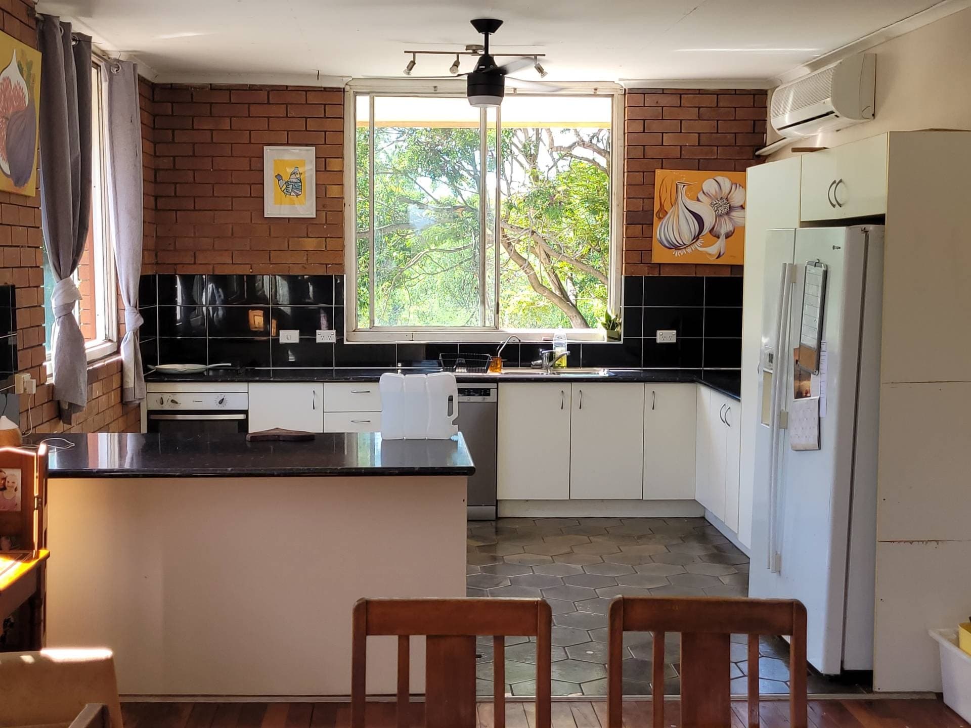 202 Canoona Rd, Fairy Bower QLD 4700, Fairy Bower - Thumbnail 5