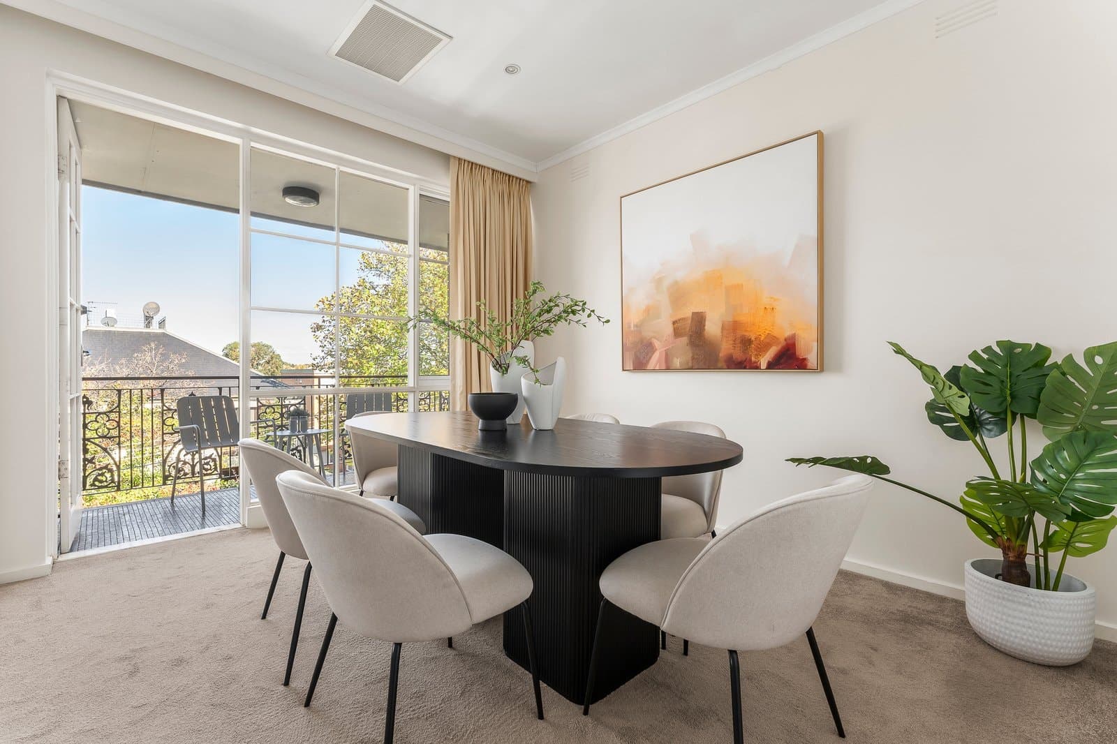 11/16 Tintern Avenue, Toorak - Thumbnail 3
