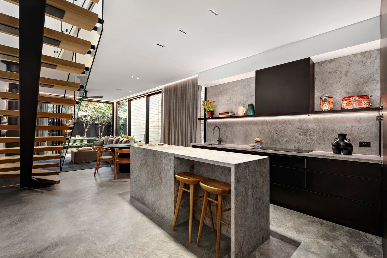 22 Lyons Street, Port Melbourne - Thumbnail 2