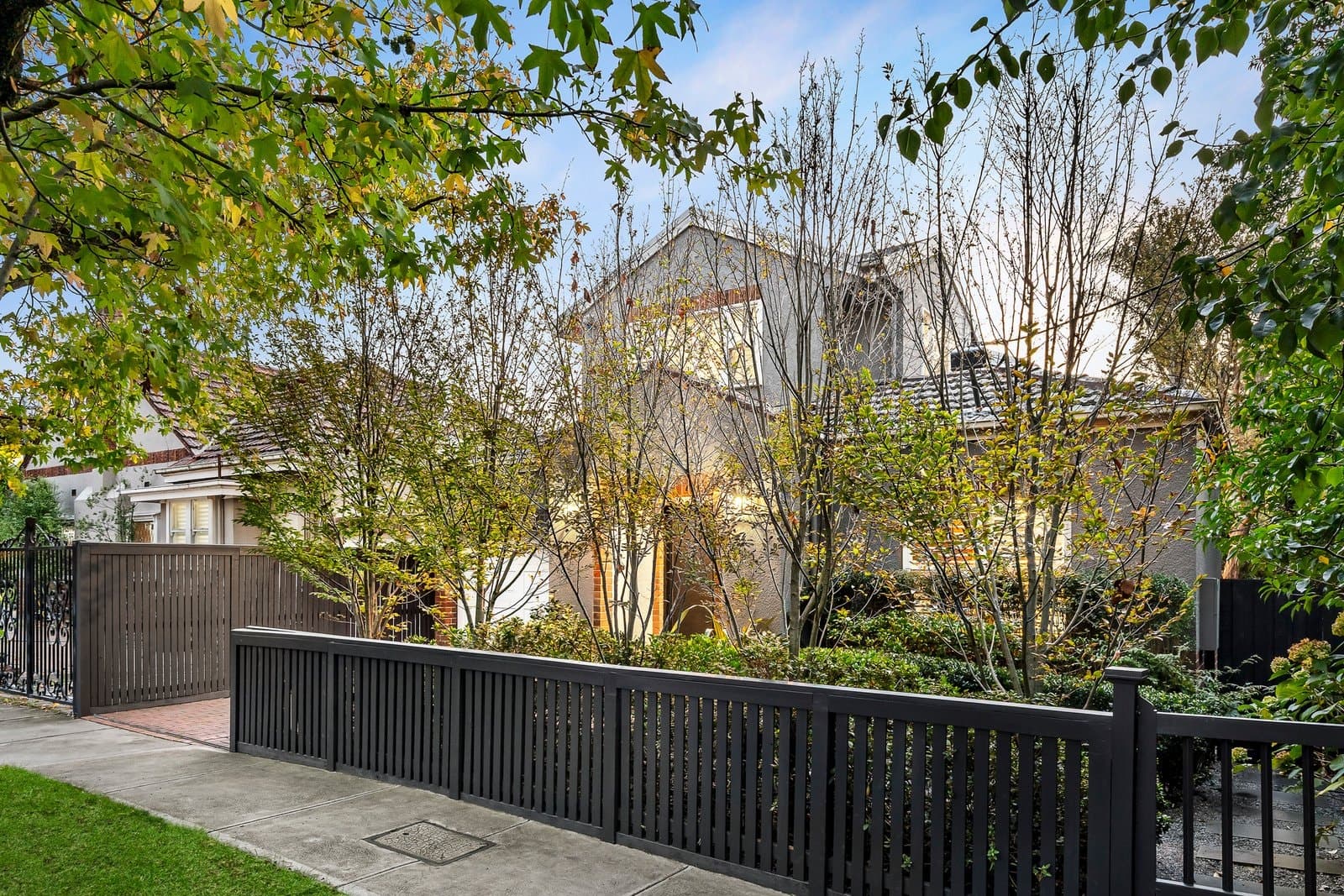 1E Angle Road, Canterbury - Image 1