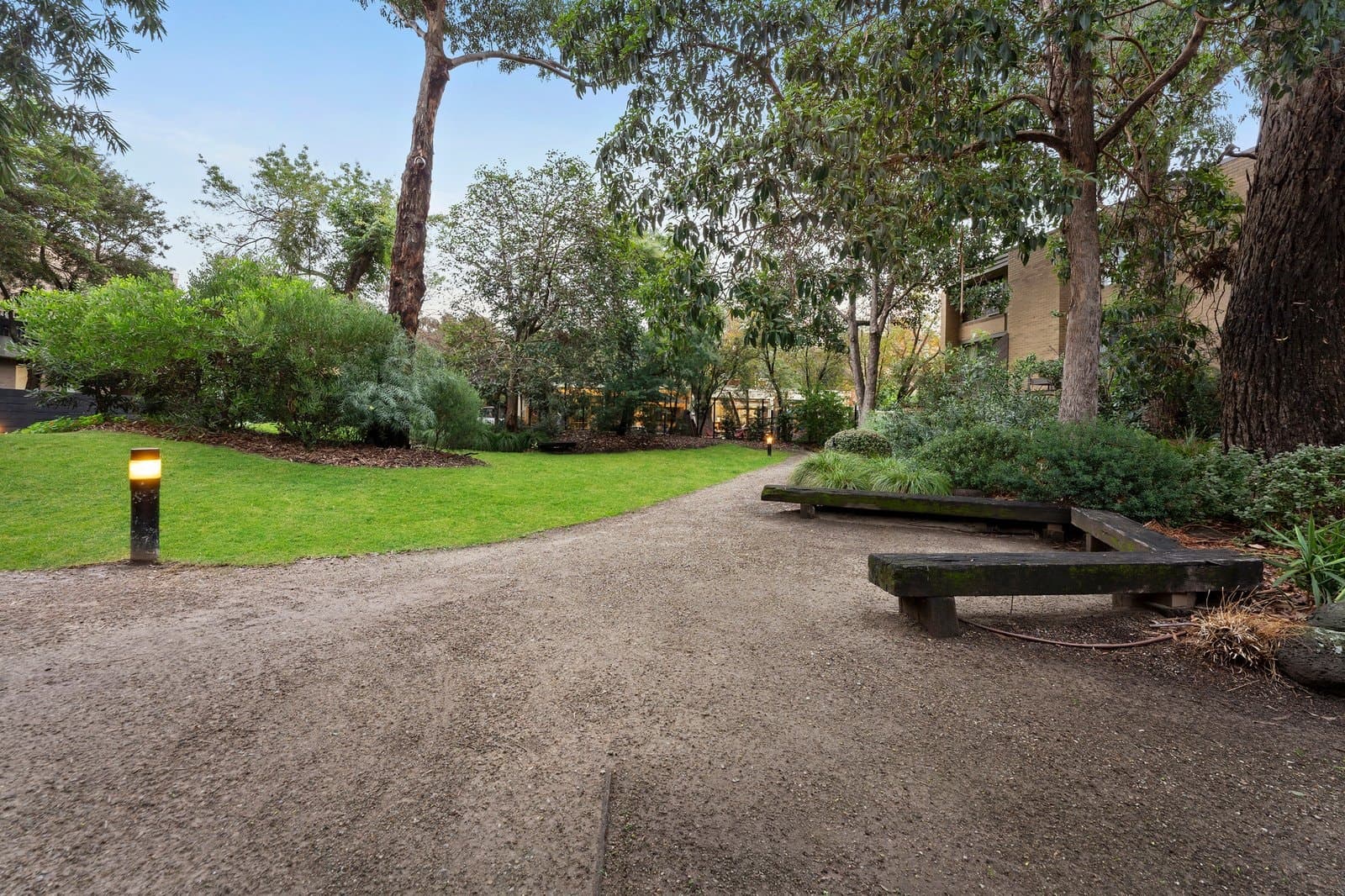 52A Napier Street, South Melbourne - Thumbnail 7