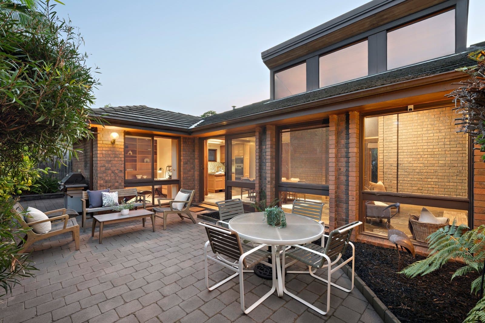 4 Adamson Street, Brighton - Thumbnail 2