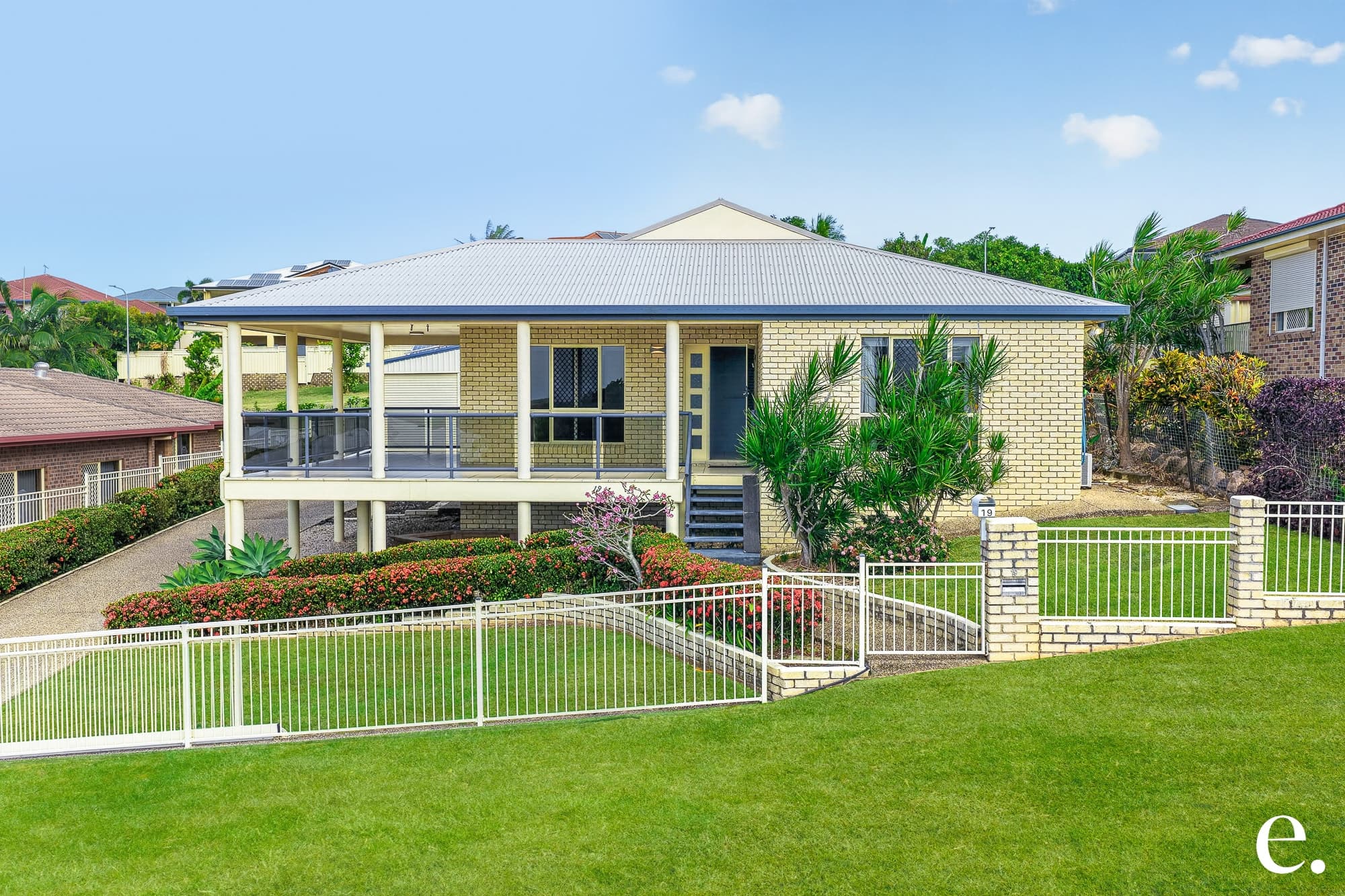 19 Pacific Drive, Pacific Heights - Image 1