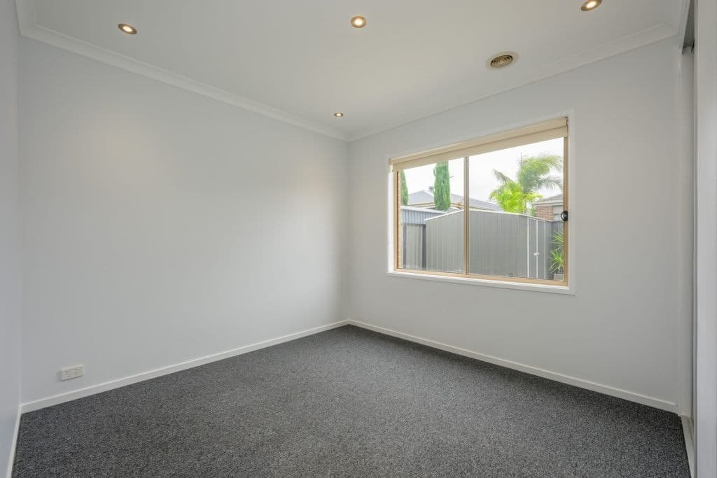 14 Jonesfield Street, Craigieburn - Image 1