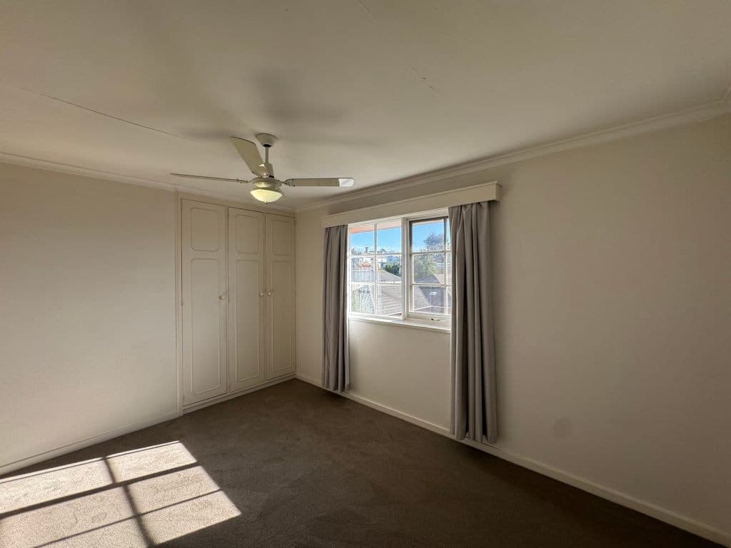 13/49 Denham Street, Hawthorn - Thumbnail 3