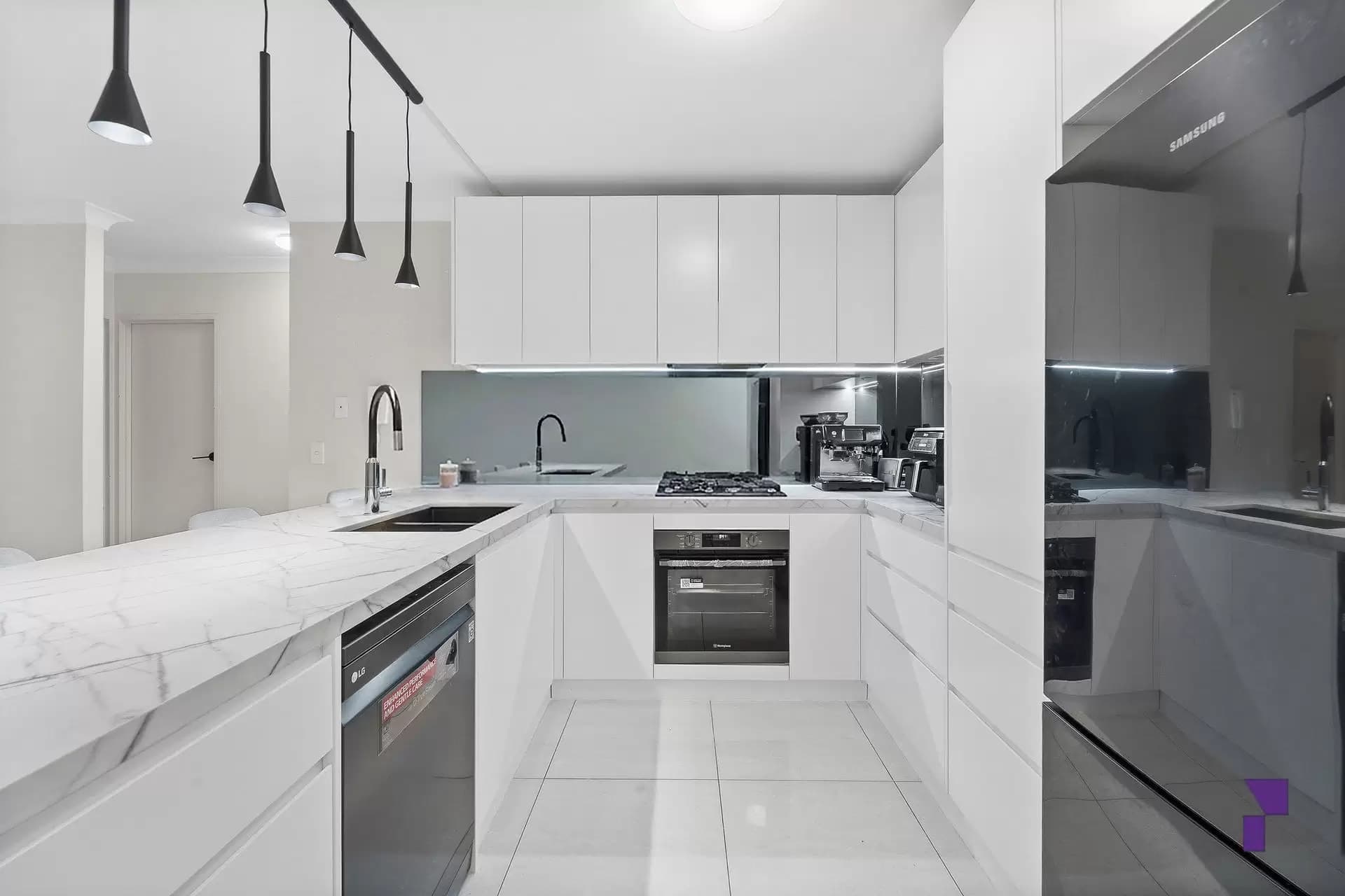 10/8-10 Melanie Street, Bankstown - Thumbnail 2