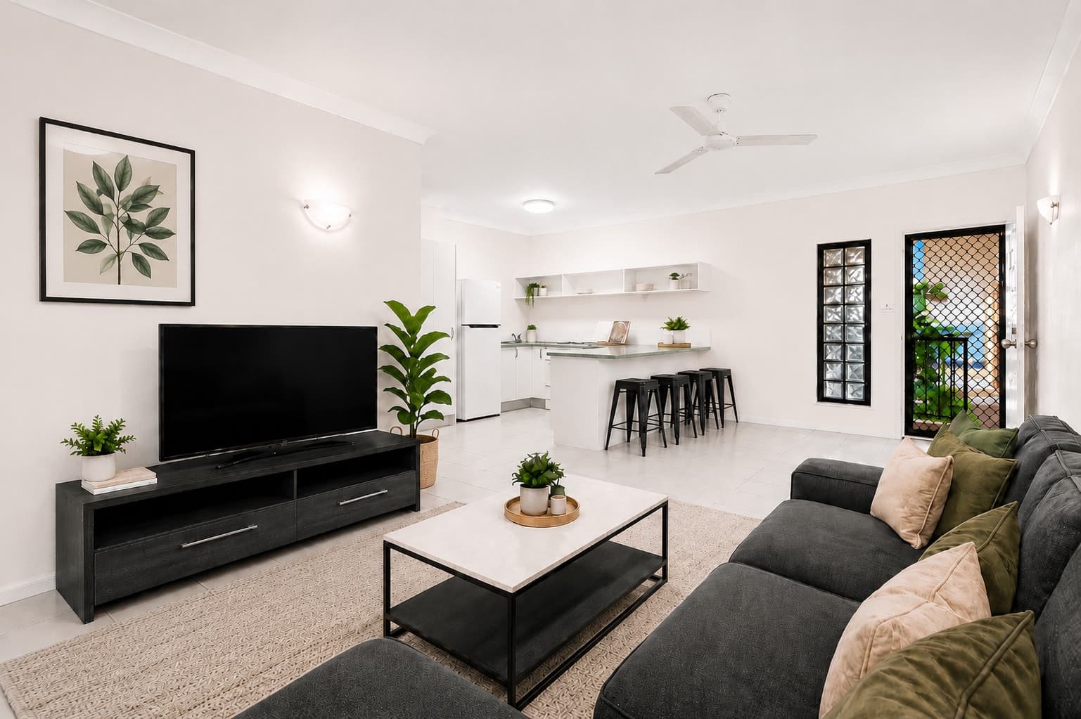 6/2-4 McGuigan Street, Earlville, Earlville - Thumbnail 2