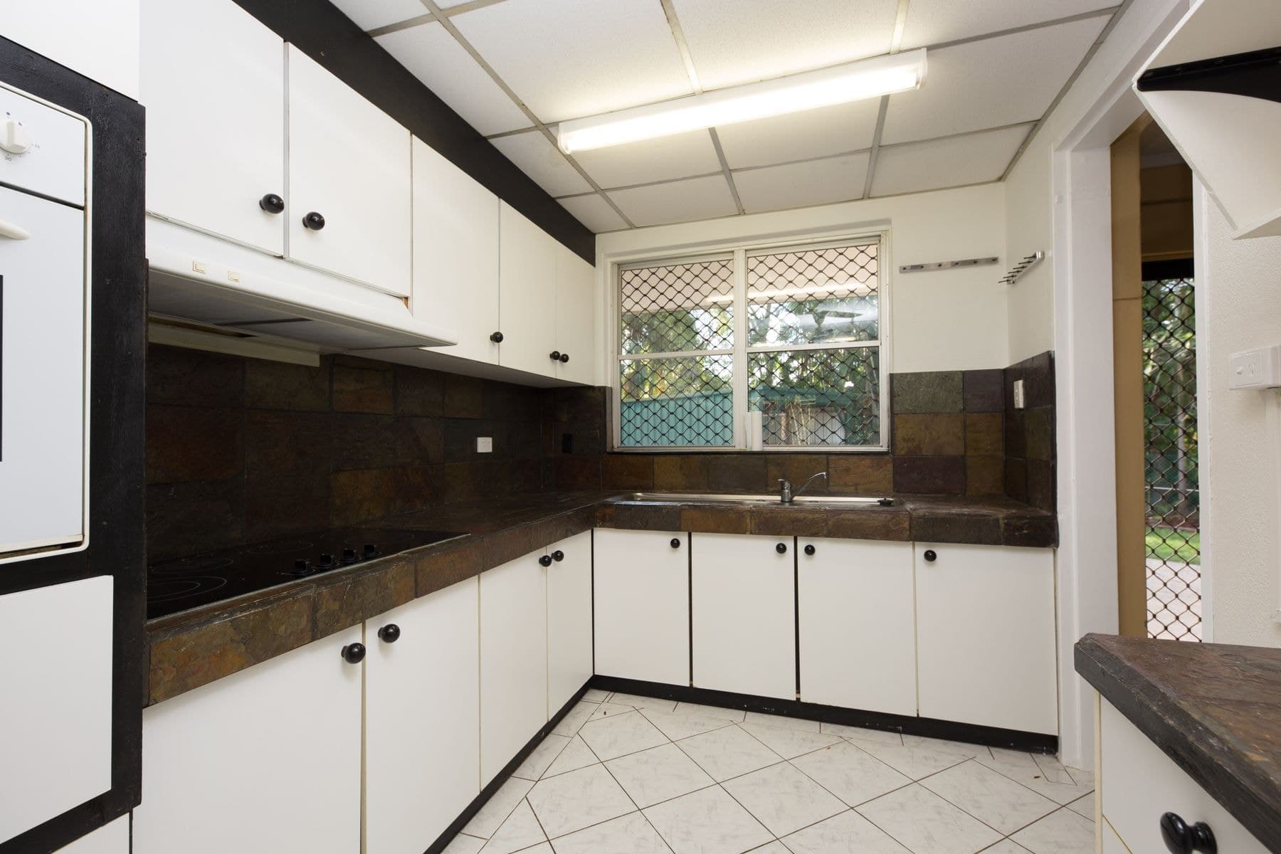 6 Burden Place, Millner NT 0810, Millner - Thumbnail 4