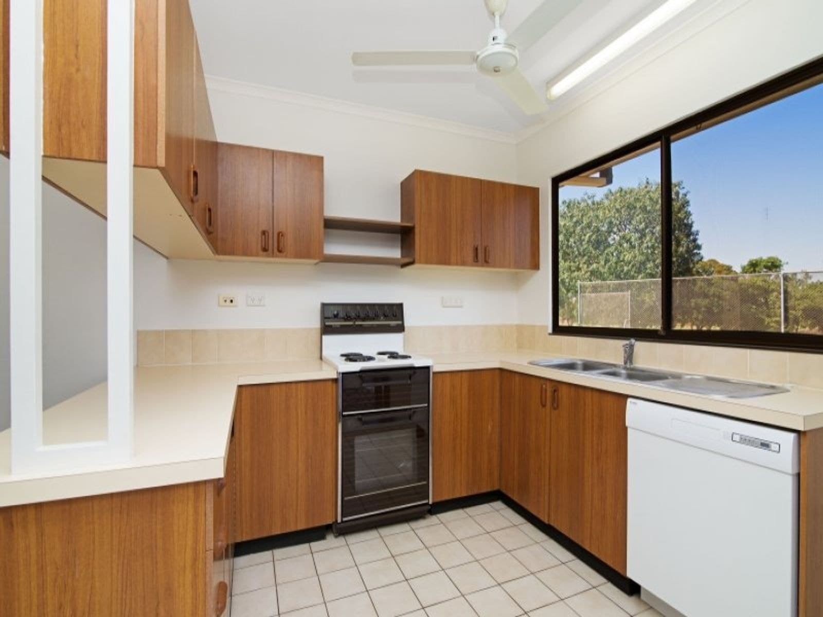 12/2 Hauser Court, Marrara NT 0812, Marrara - Thumbnail 4