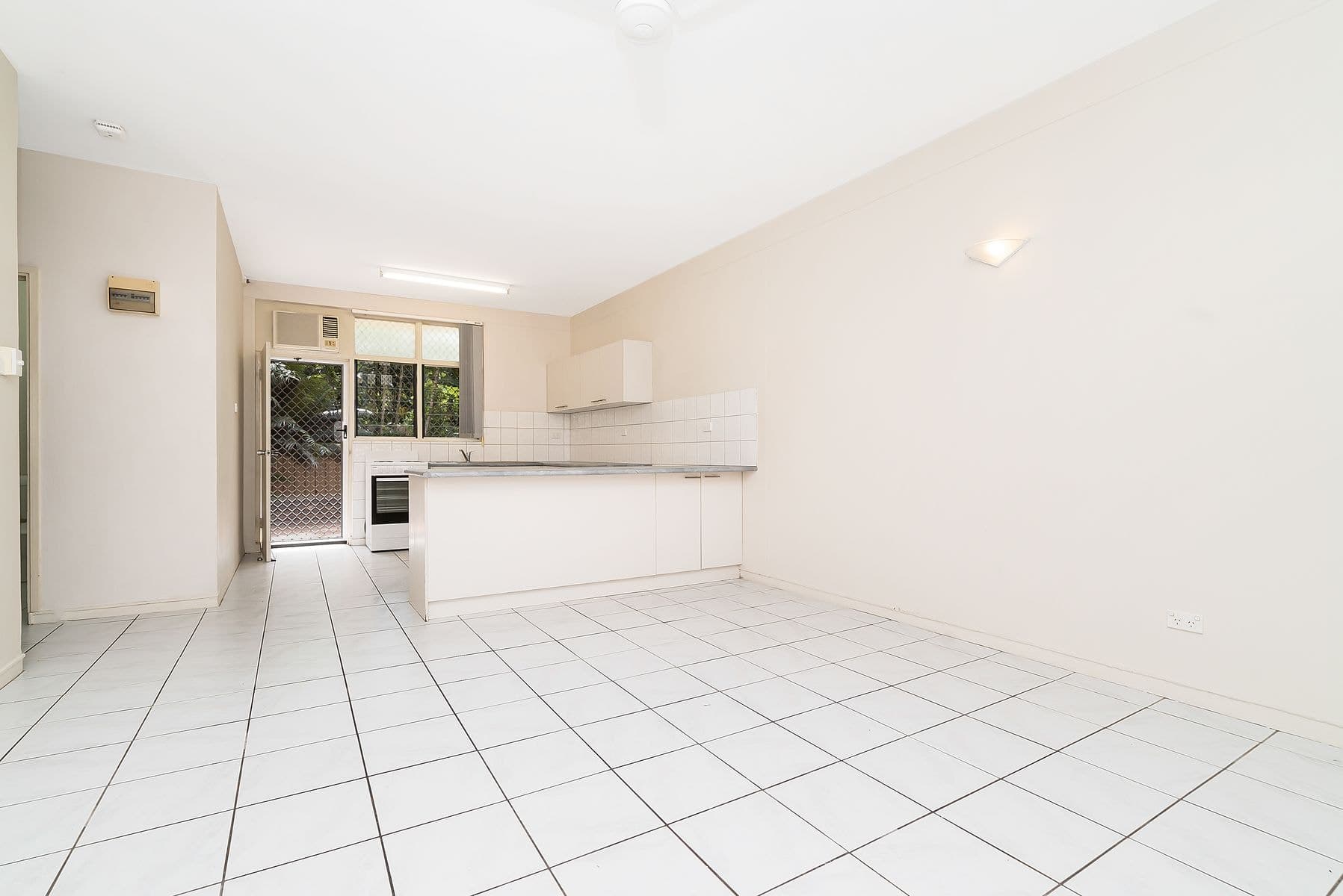 3/12 Westralia Street, Stuart Park NT 0820, Stuart Park - Thumbnail 4