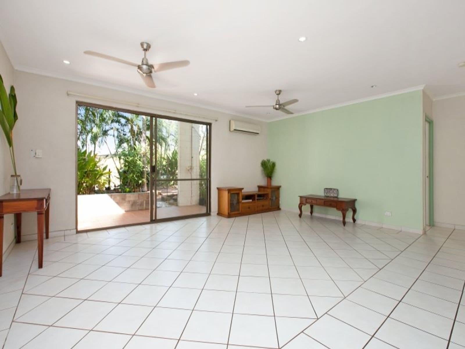 Unit 1/46 Nation Crescent, Coconut Grove NT 0810, Coconut Grove - Thumbnail 2