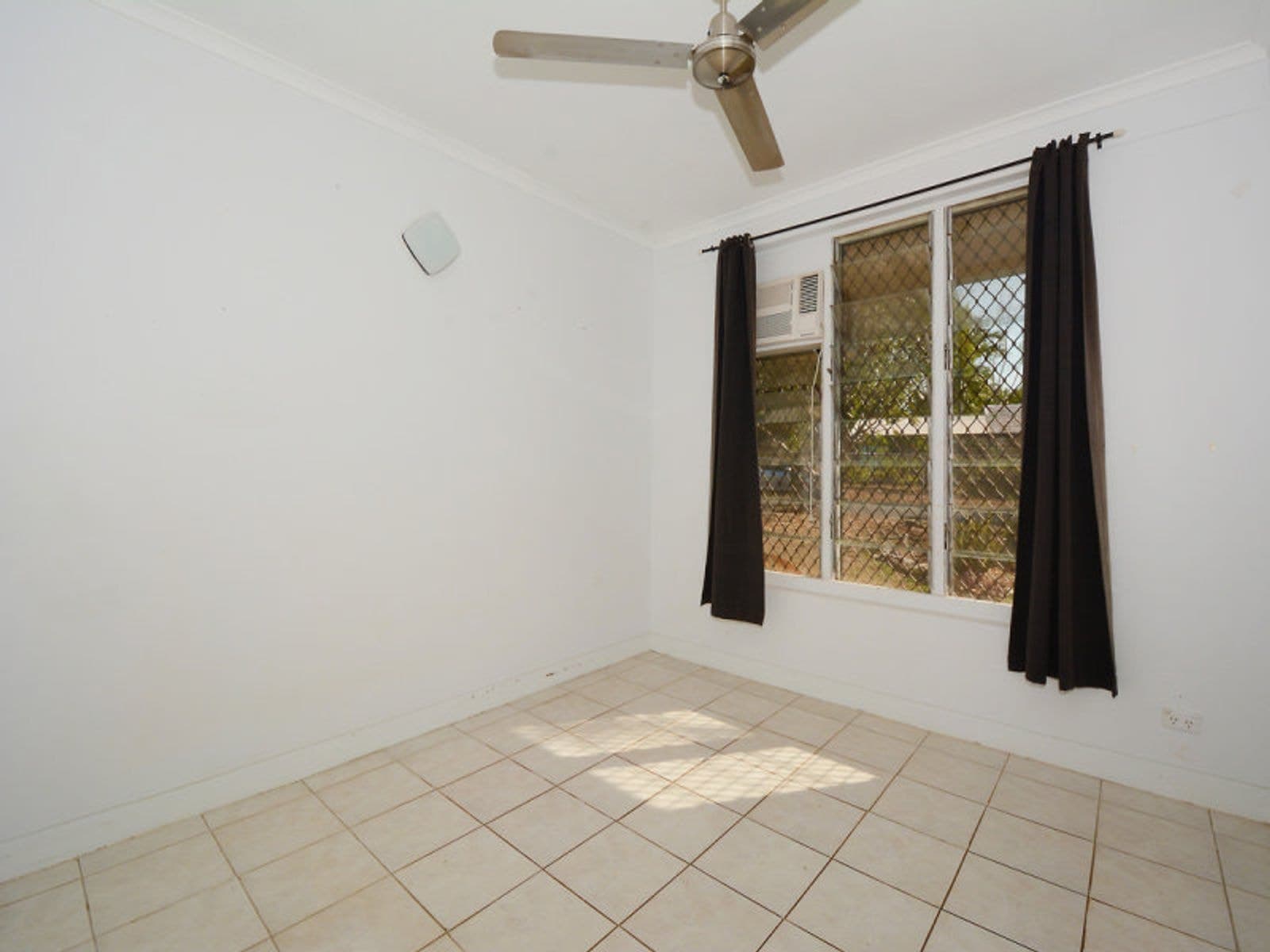 12 Fountain Street, Anula NT 0812, Anula - Thumbnail 4
