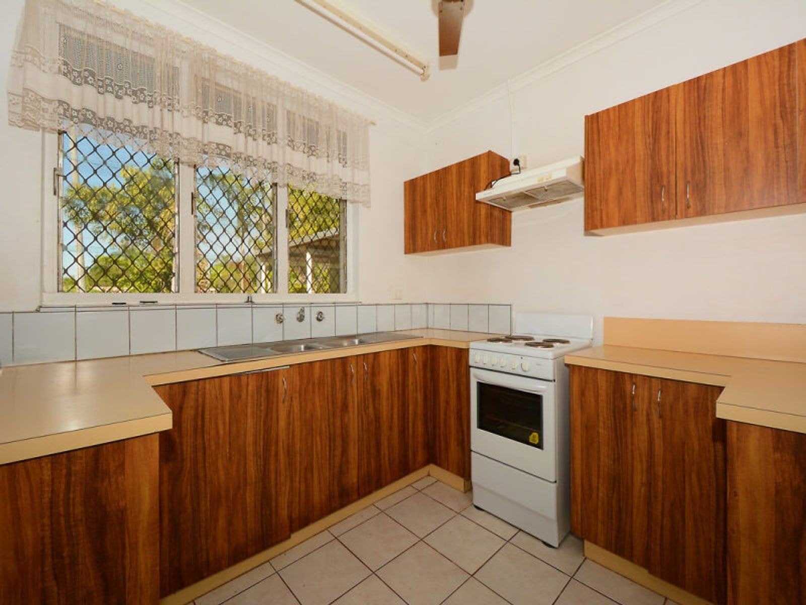 12 Fountain Street, Anula NT 0812, Anula - Thumbnail 6