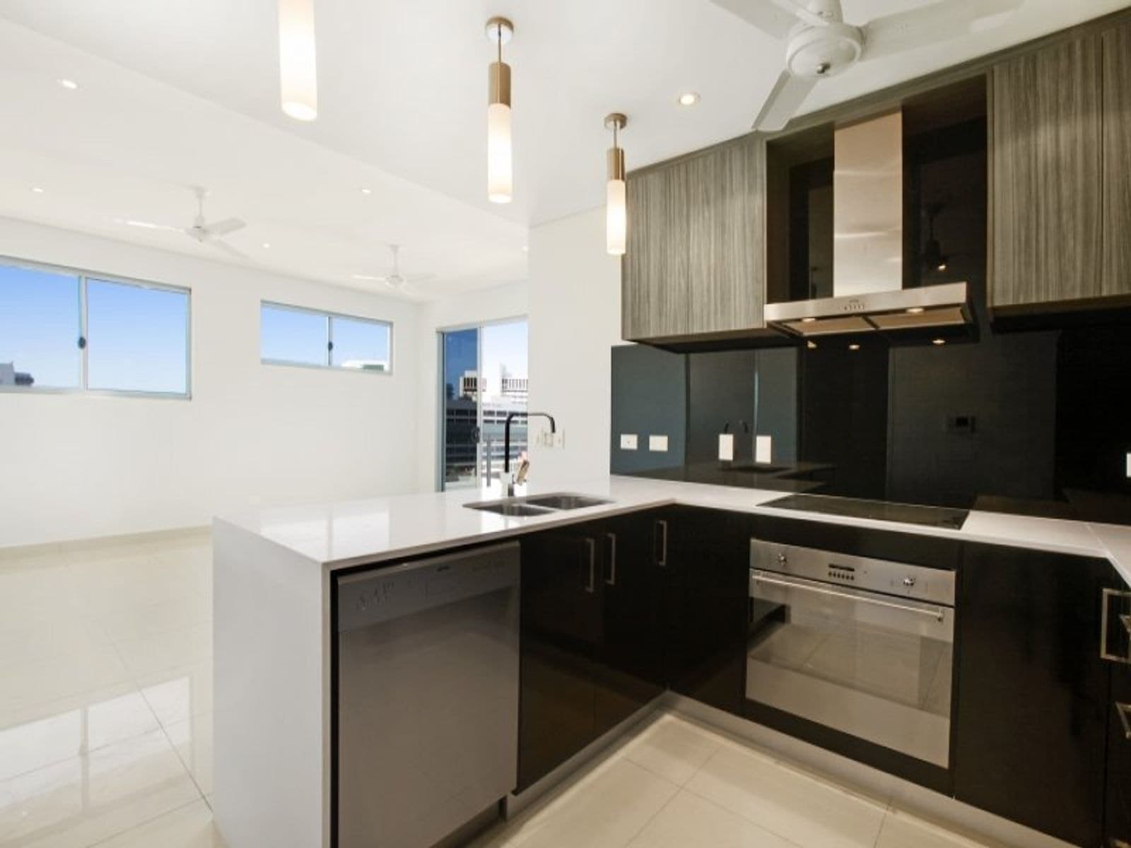 109/39 Cavenagh Street, Darwin City NT 0800, Darwin City - Thumbnail 3