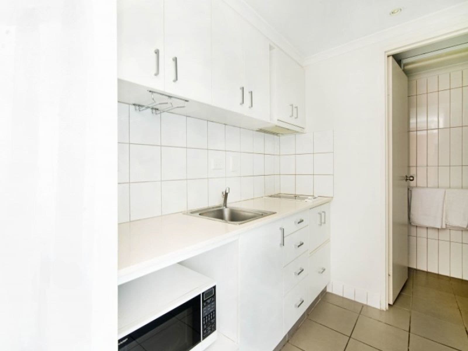 70/32 Marina Boulevard, Larrakeyah NT 0820, Larrakeyah - Thumbnail 5