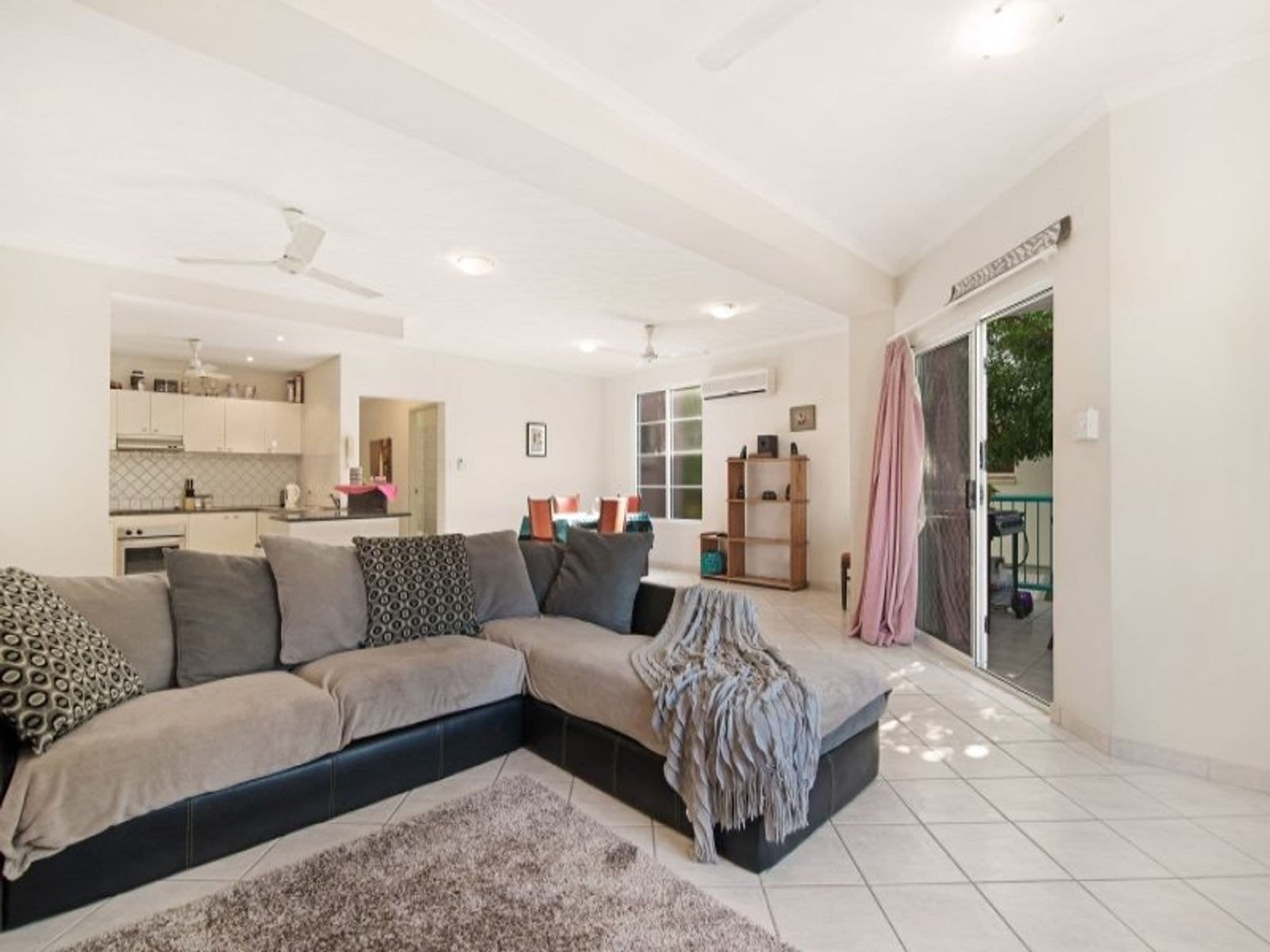 6/3 Mangola Court, Larrakeyah NT 0820, Larrakeyah - Thumbnail 2