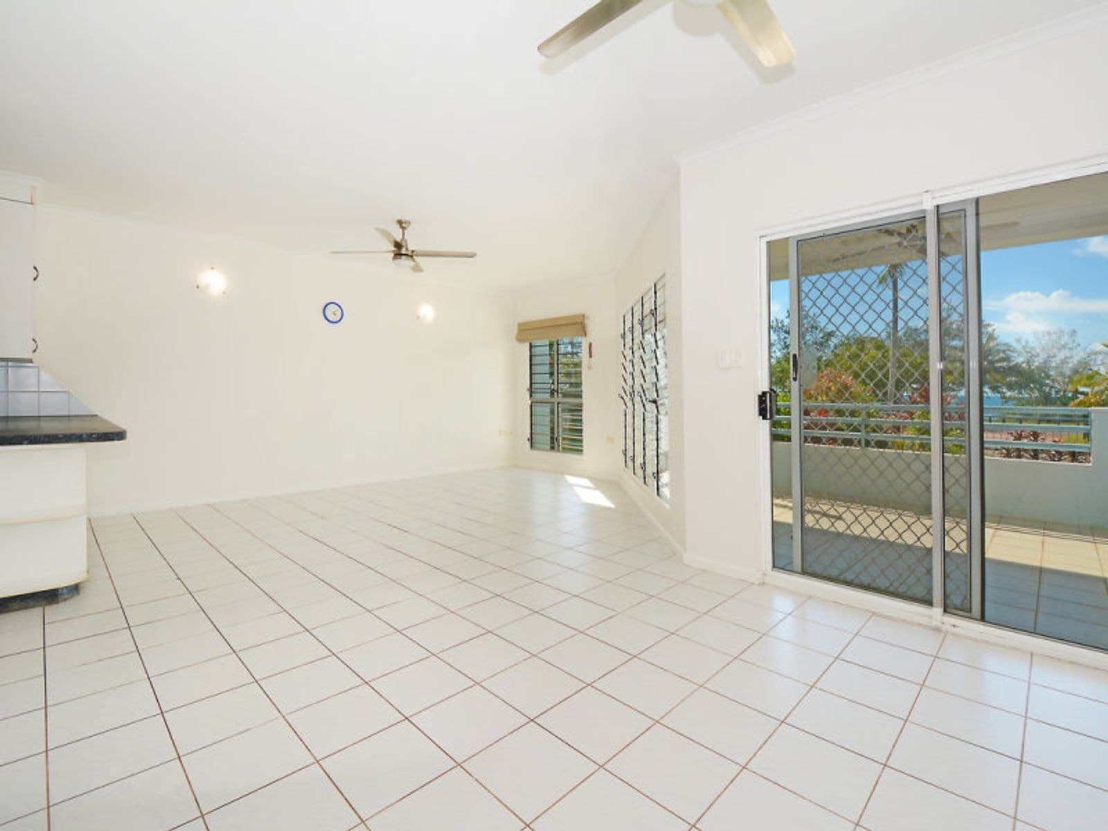 1/296 Casuarina Drive, Rapid Creek NT 0810, Rapid Creek - Thumbnail 2