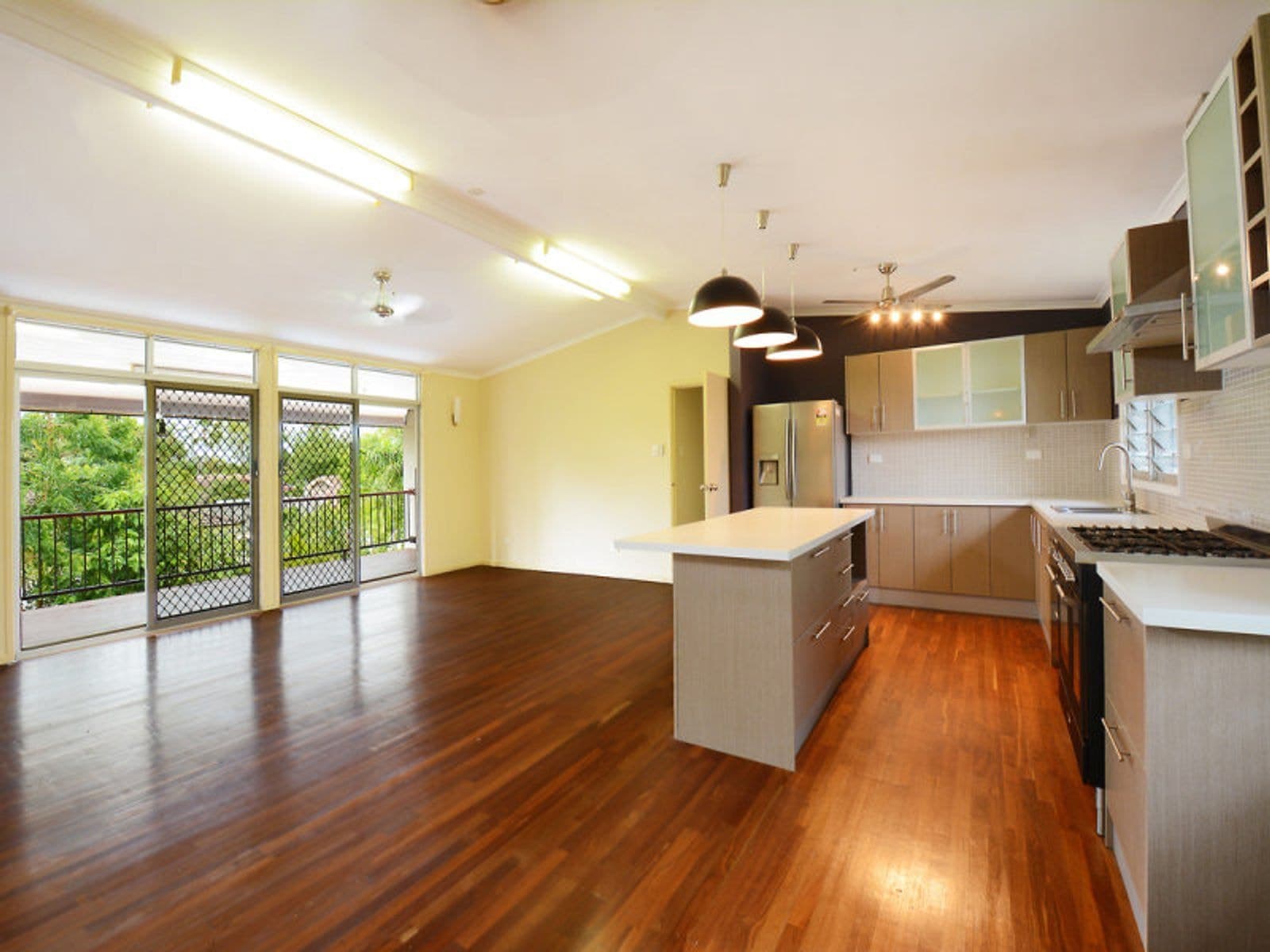 4 Matthews Road, Malak NT 0812, Malak - Thumbnail 3