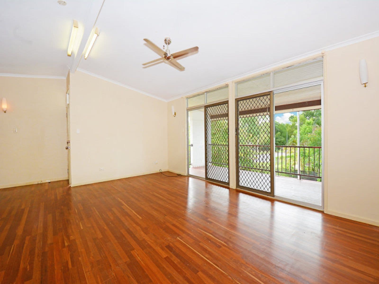 4 Matthews Road, Malak NT 0812, Malak - Thumbnail 5