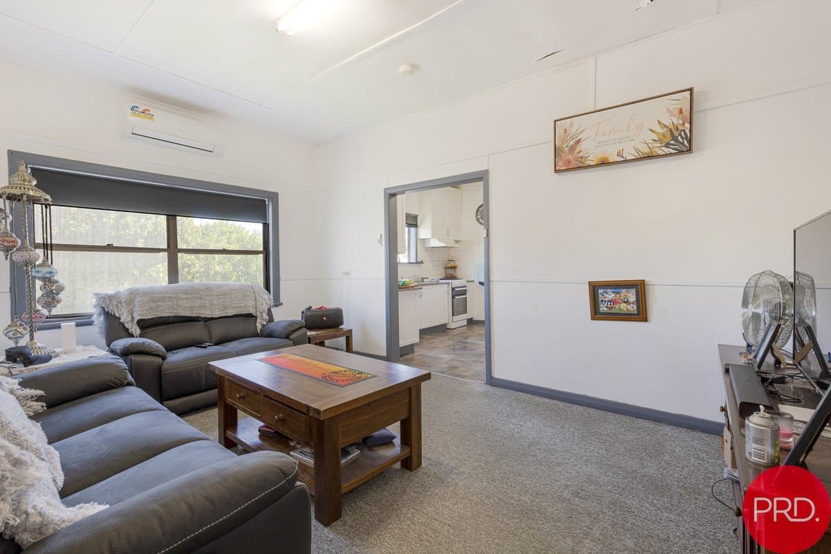 79 Carrington Street, HORSESHOE BEND NSW 2320, Horseshoe Bend - Thumbnail 5