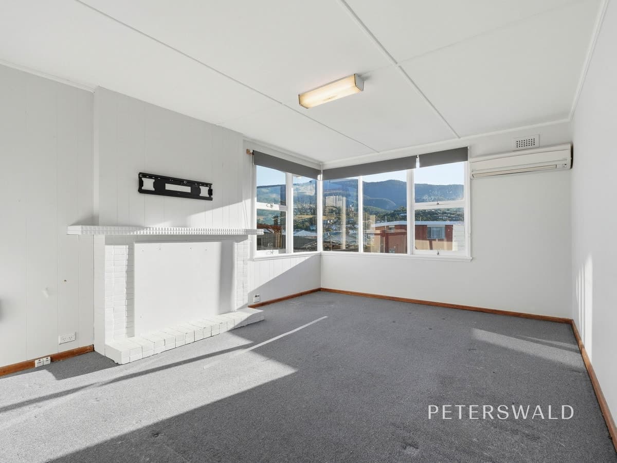 8 Centenary Crescent, Claremont TAS 7011, Claremont - Thumbnail 6