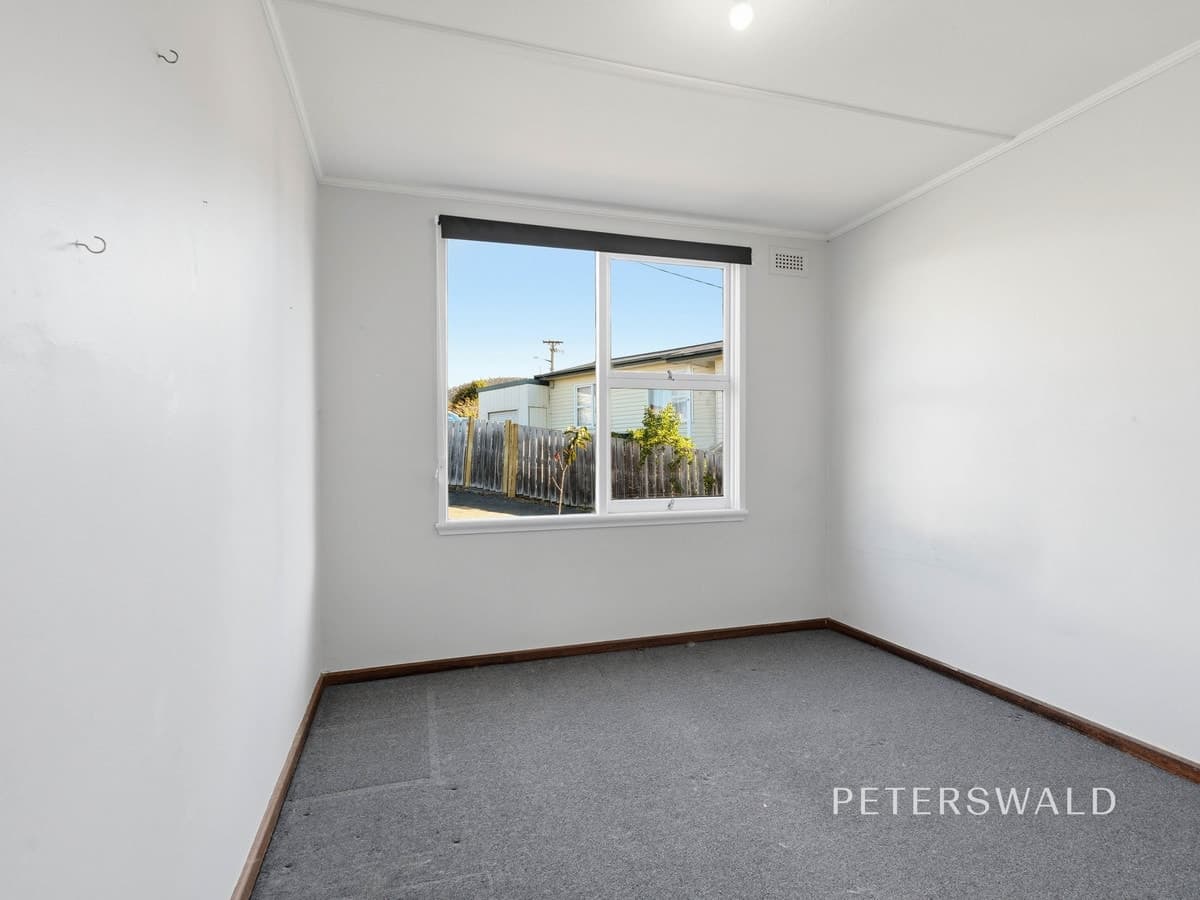 8 Centenary Crescent, Claremont TAS 7011, Claremont - Thumbnail 7