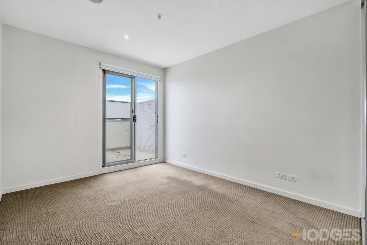 202 / 33-35 Childers Street, Mentone, VIC, 3194, Mentone - Thumbnail 6