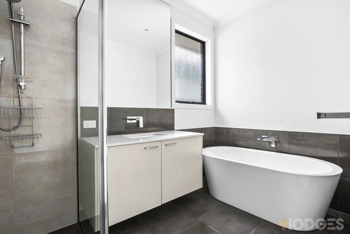 2 / 83 Lower Dandenong Road, Mentone, VIC, 3194, Mentone - Thumbnail 4