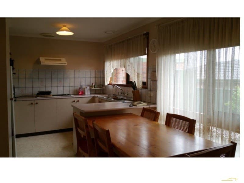 35 Douglas Street, Noble Park, VIC, 3174, Springvale South - Thumbnail 2