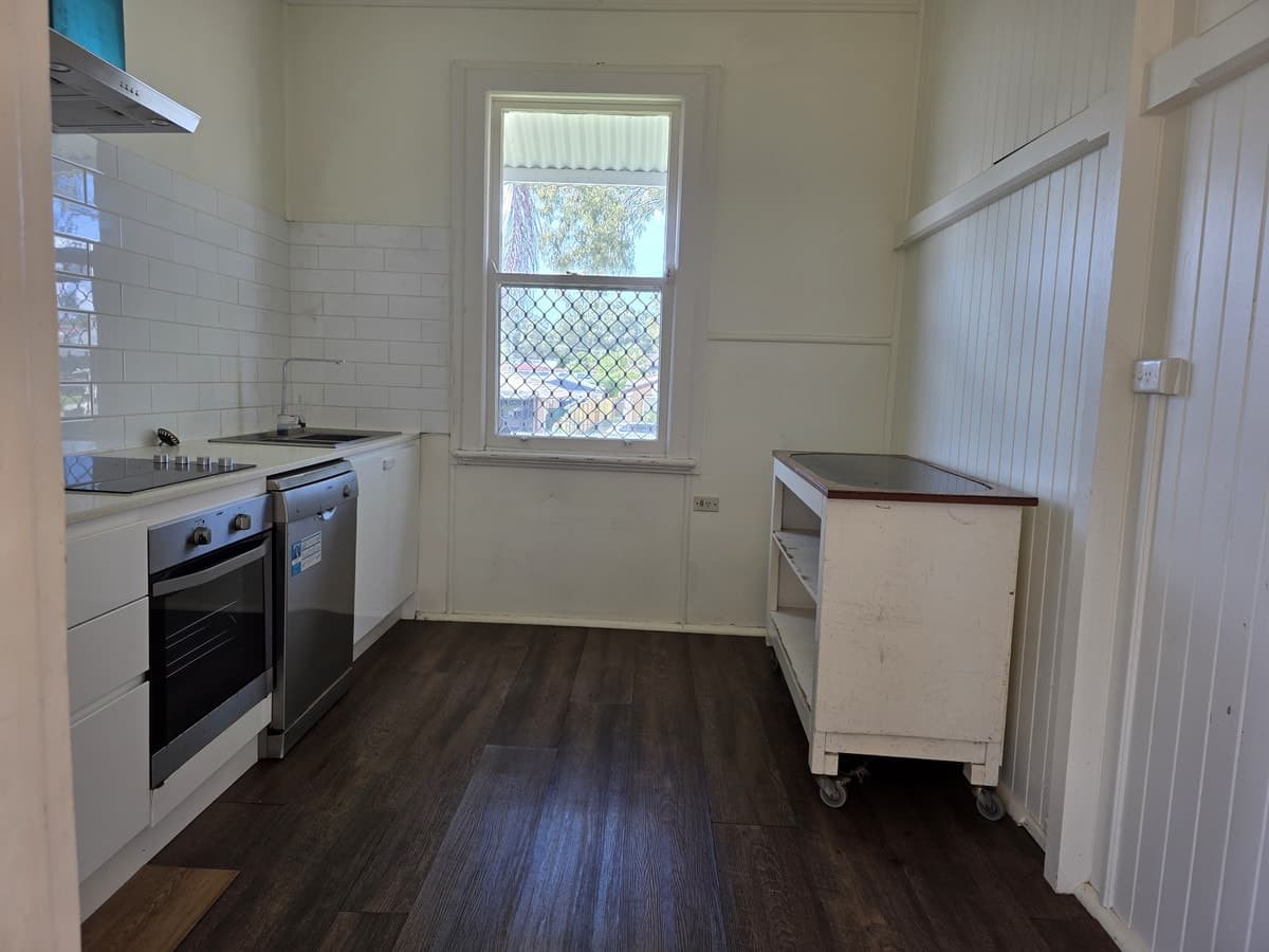 68 Collingwood Road, Birkdale, Birkdale - Thumbnail 2