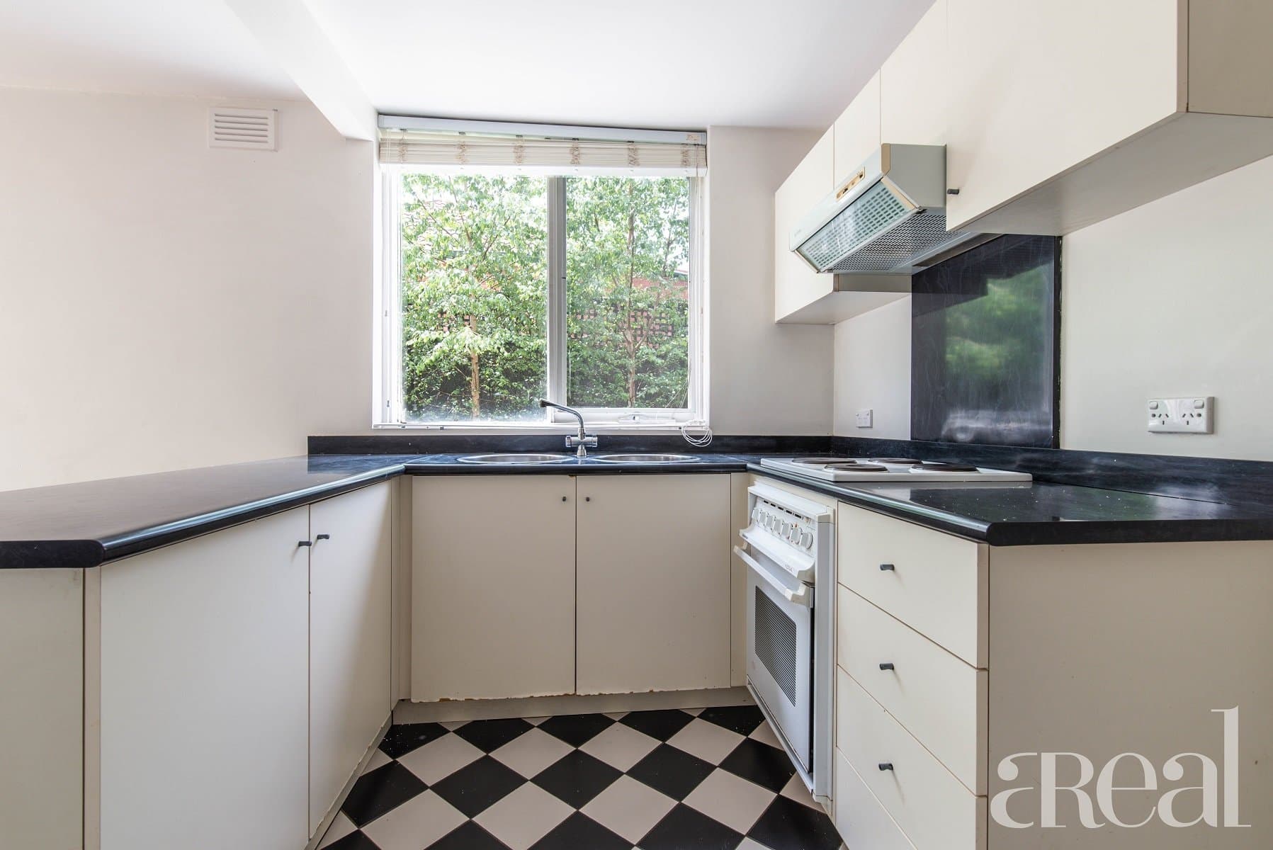 1/20 Mayston St, Hawthorn East, Hawthorn East - Thumbnail 4