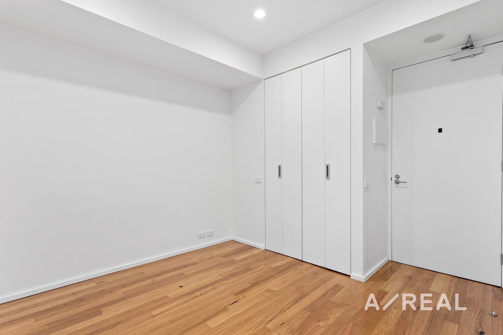 209/2-10 Plenty Road, Preston VIC 3072, Preston - Thumbnail 3