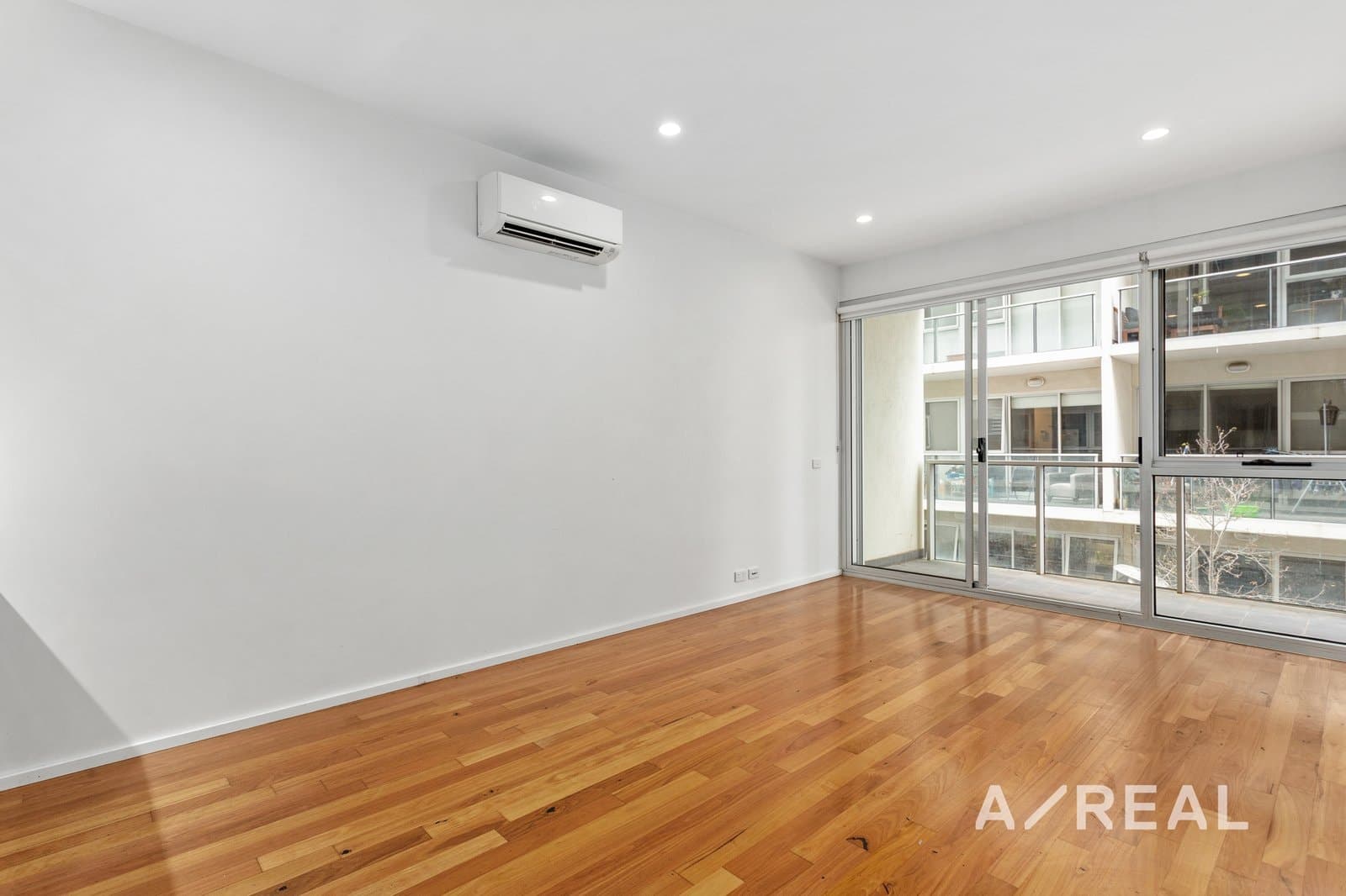 209/2-10 Plenty Road, Preston VIC 3072, Preston - Thumbnail 7