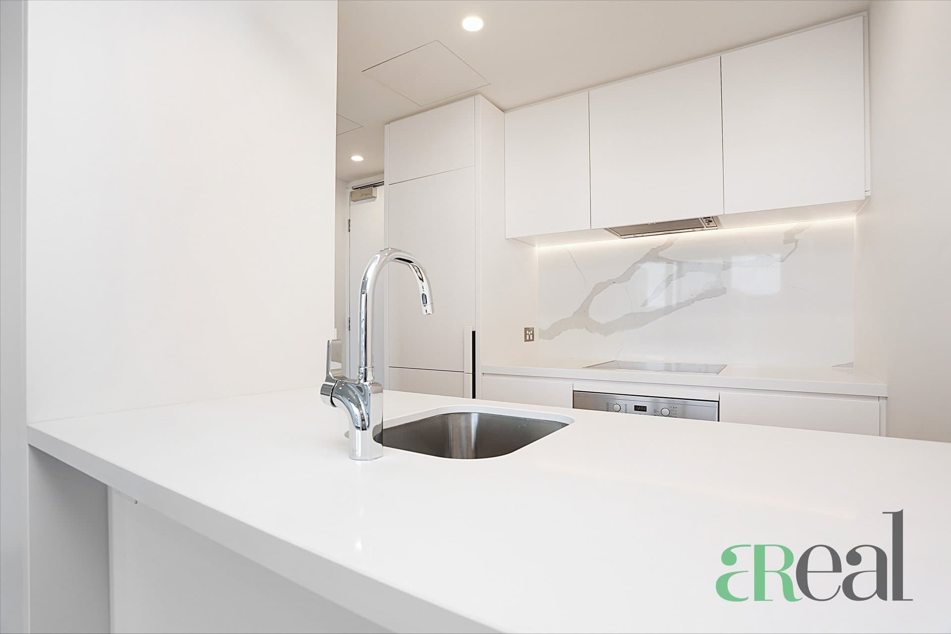 903/555 St Kilda Road, Melbourne VIC 3004, Melbourne - Thumbnail 3