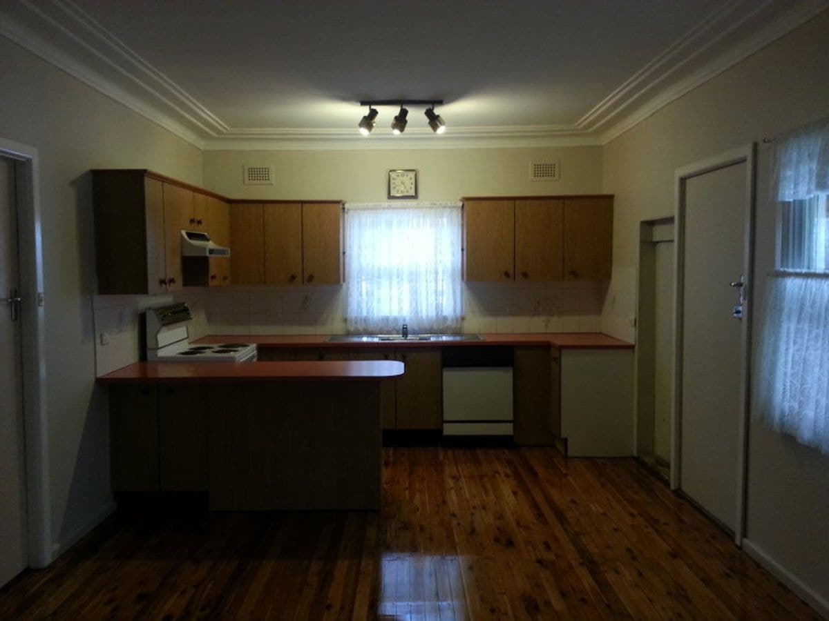 14 Ward Avenue, Canterbury, Canterbury - Thumbnail 4