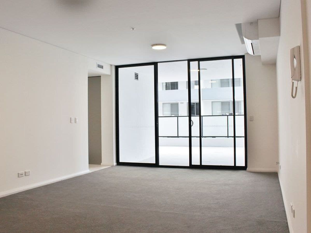 101 / 2A Charles Street, Canterbury, Canterbury - Thumbnail 3