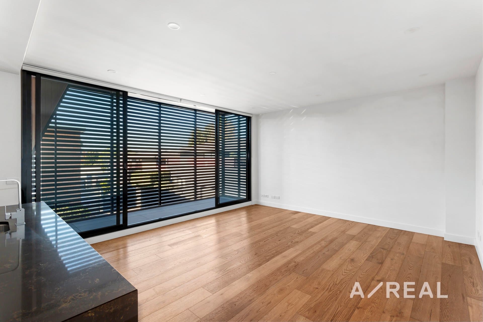 102/22 Findon Street, Hawthorn VIC 3122, Hawthorn - Thumbnail 3