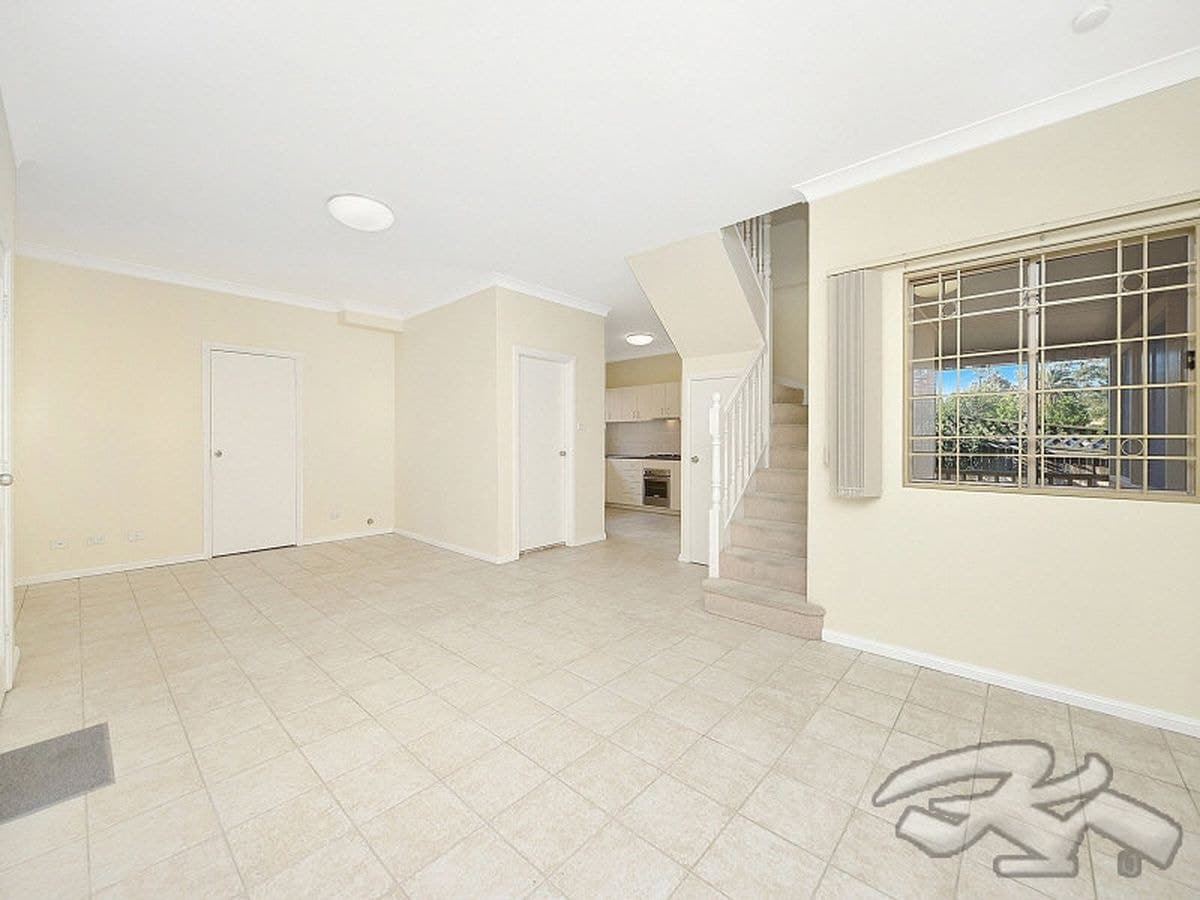 1 / 8 Wairoa Street, Canterbury, Canterbury - Thumbnail 3