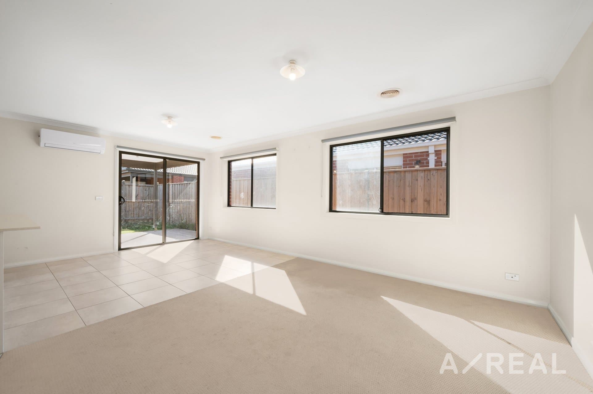 63 Kennedy Parade, Roxburgh Park VIC 3064, Roxburgh Park - Thumbnail 2