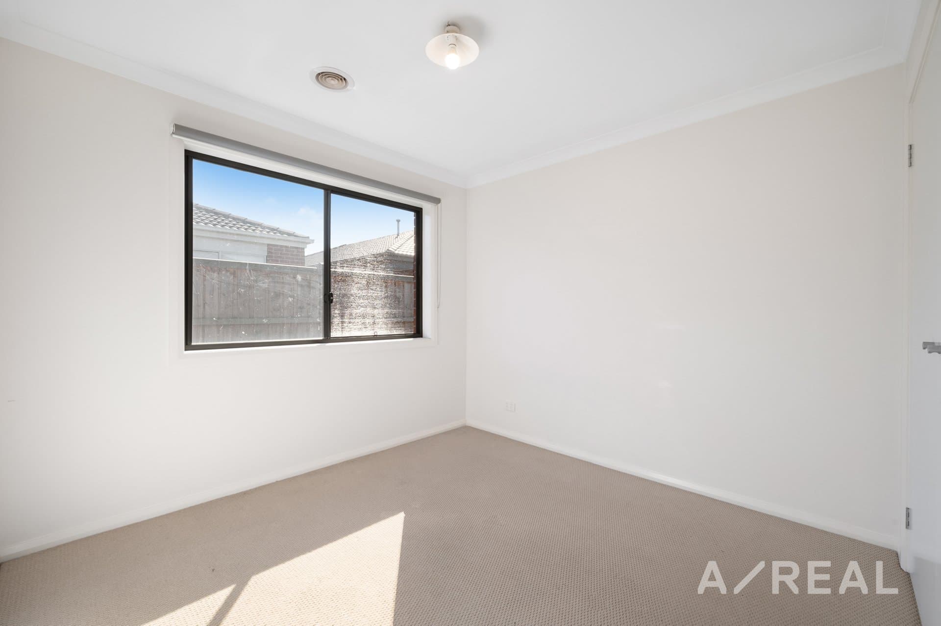 63 Kennedy Parade, Roxburgh Park VIC 3064, Roxburgh Park - Thumbnail 6