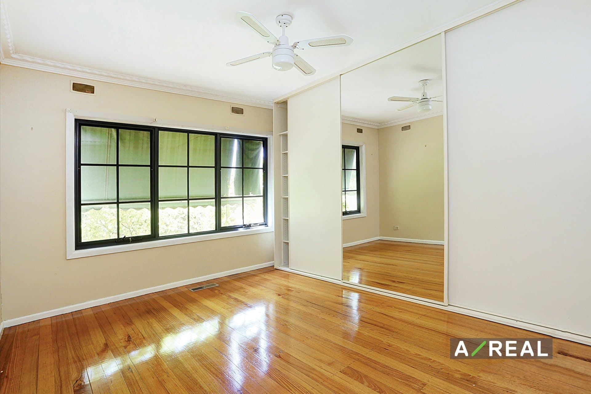 30 Parkin Avenue, Cheltenham VIC 3192, Cheltenham - Thumbnail 4