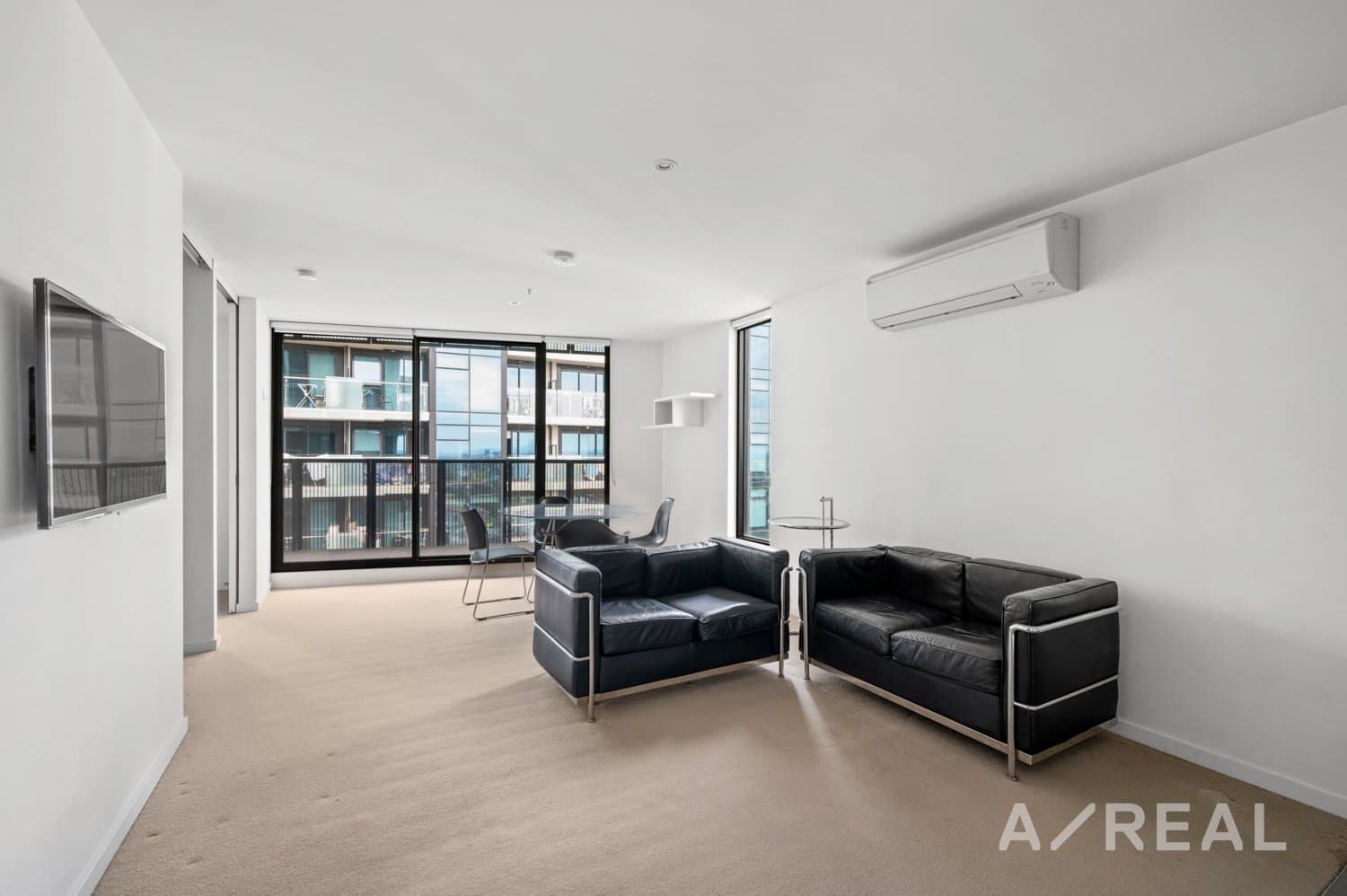 1607/243 Franklin Street, Melbourne VIC 3000, Melbourne - Thumbnail 3