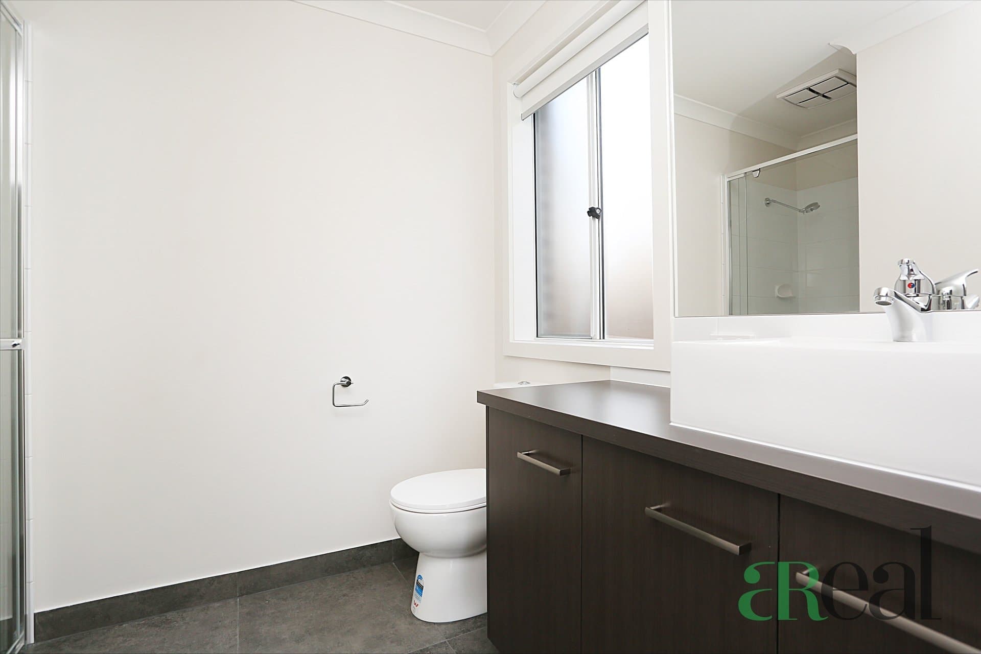 10 Omars Place, Narre Warren South VIC 3805, Narre Warren South - Thumbnail 7