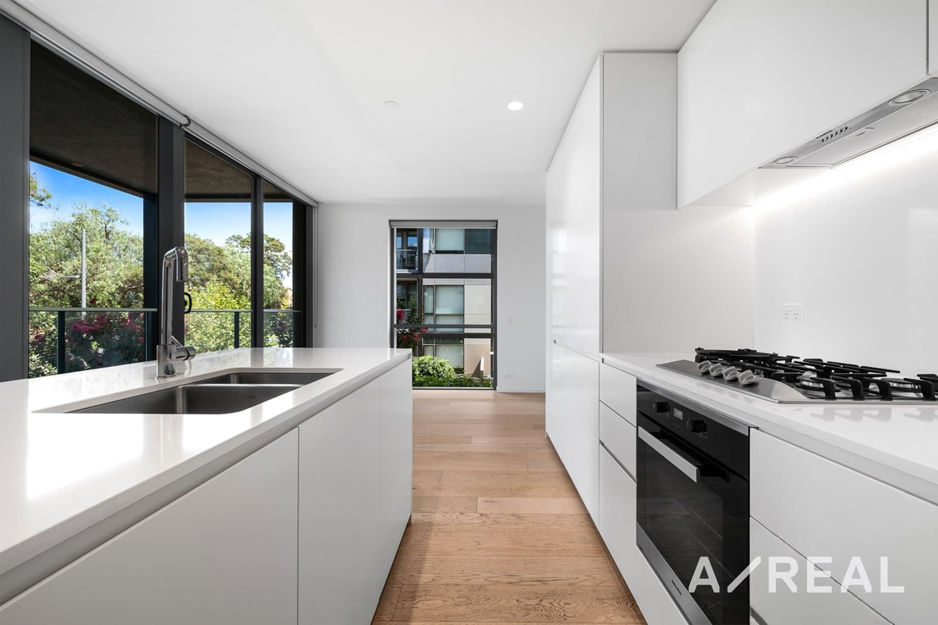 101/3 Evergreen Mews, Armadale VIC 3143, Armadale - Thumbnail 3