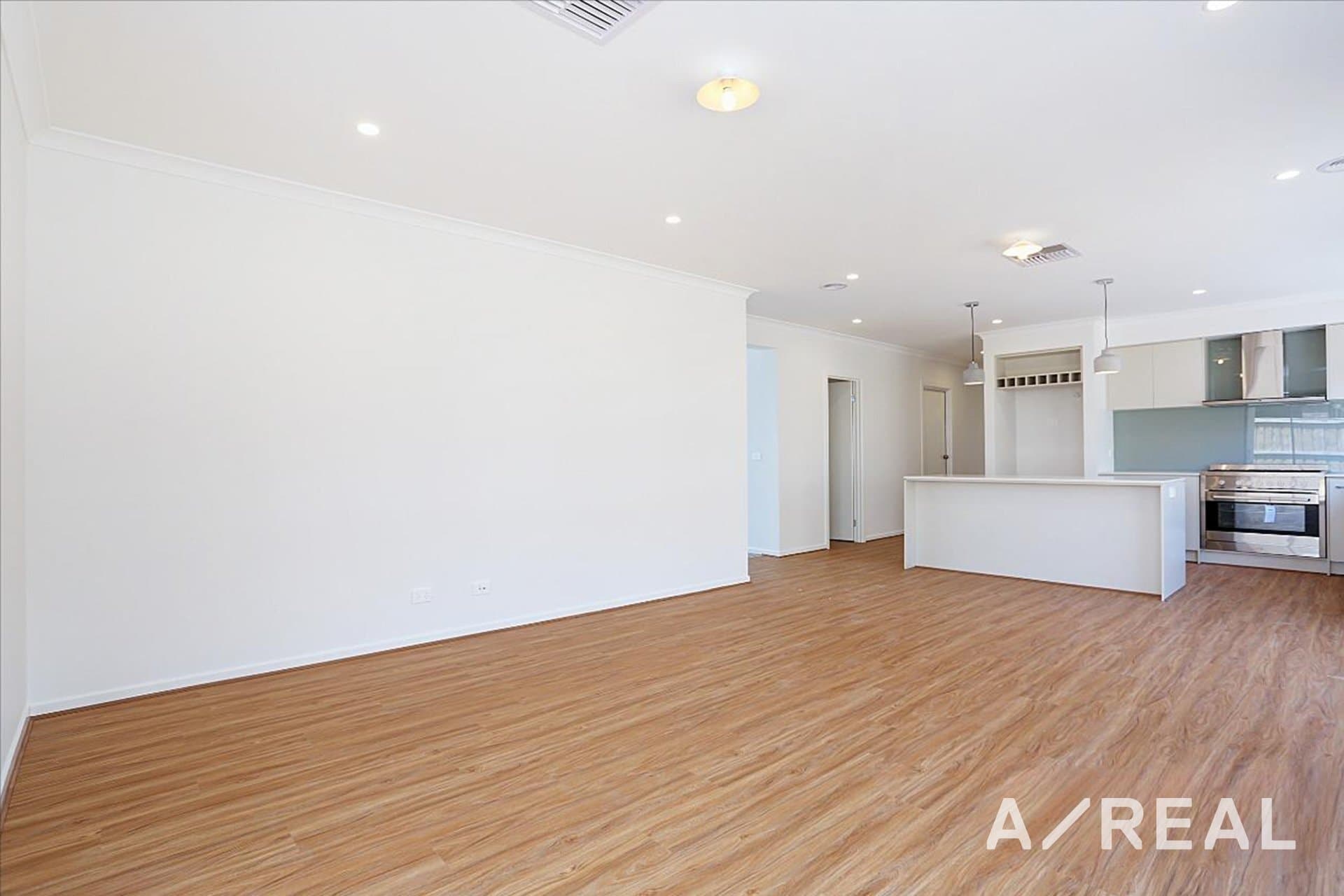 8 Batten Way, Williams Landing VIC 3027, Williams Landing - Image 1