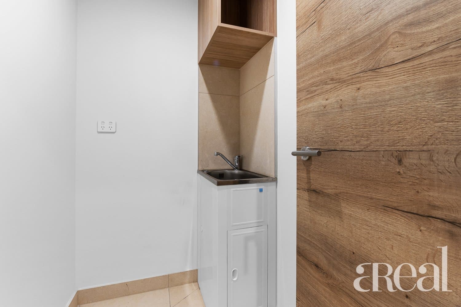 1107/12 Queens Road, Melbourne VIC 3004, Melbourne - Thumbnail 6
